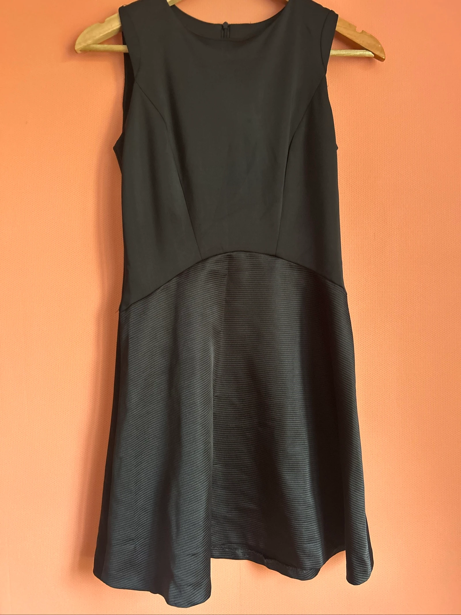 Robe courte bimatière noire Sandro - Taille 1 (FR 36)